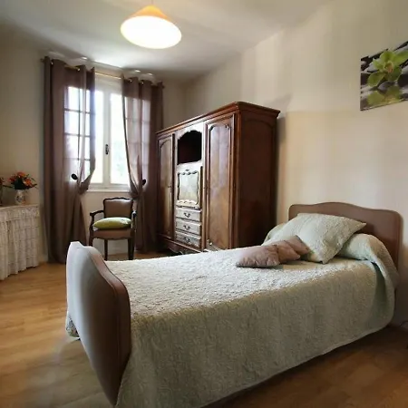 Arsac-en-velay, 8 Pieces, 12 Personnes - Fr-1-582-188 Tatil Evi *